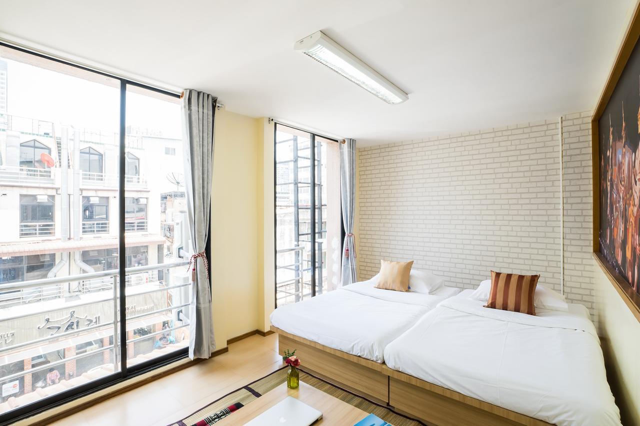 Hostel At Thonglor Bangkok Exterior photo