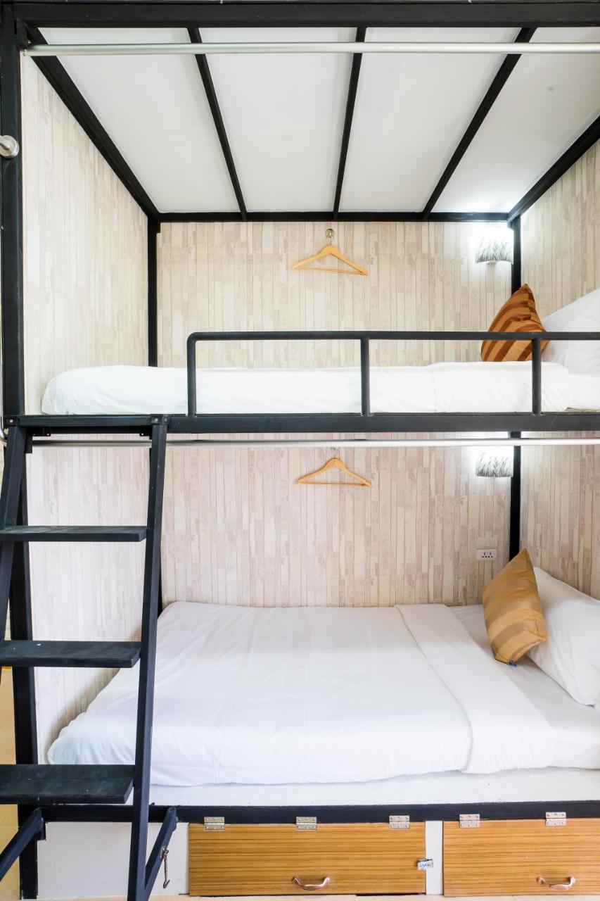 Hostel At Thonglor Bangkok Exterior photo